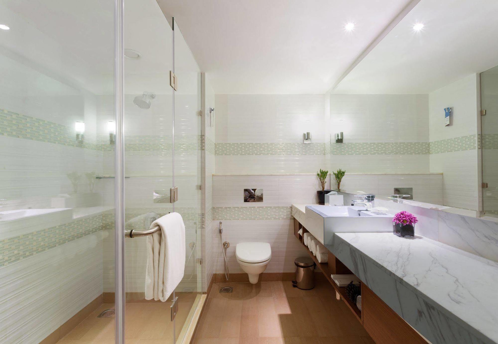 Fairfield by Marriott Bengaluru Rajajinagar Hotell Exteriör bild